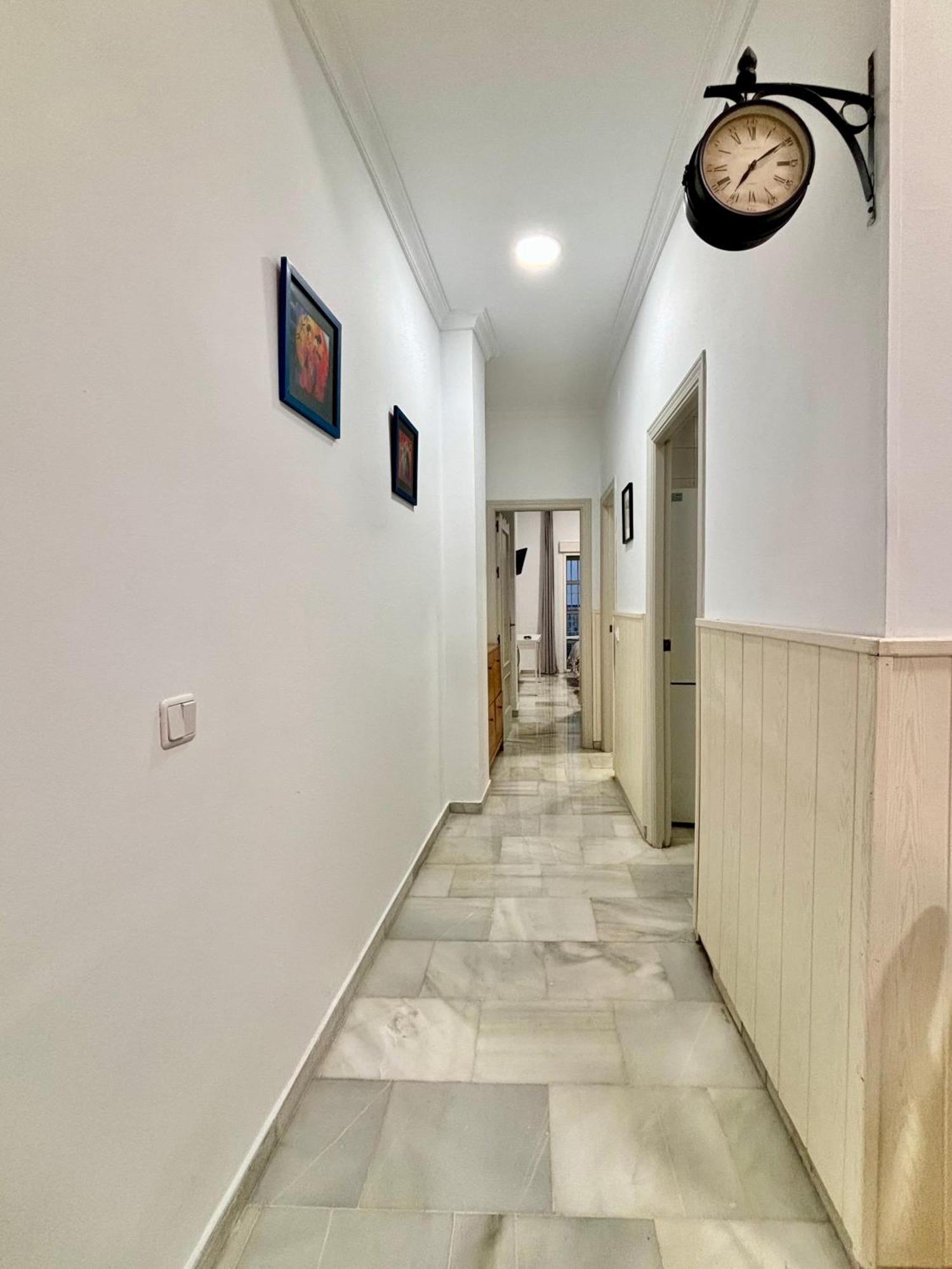 Appartement El Reloj Del Viajero 2 à Séville Extérieur photo